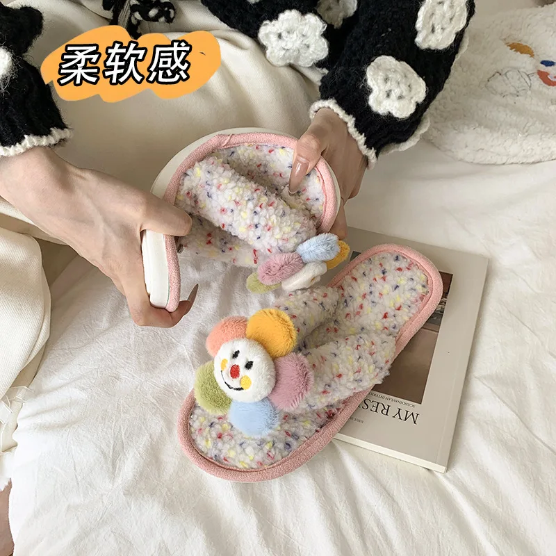 

2025 Winter New Cute Cartoon Fluffy Flip Flops for Women Open Toe Sandals Cartoon Print Cute Comfortable Large Size Slippers