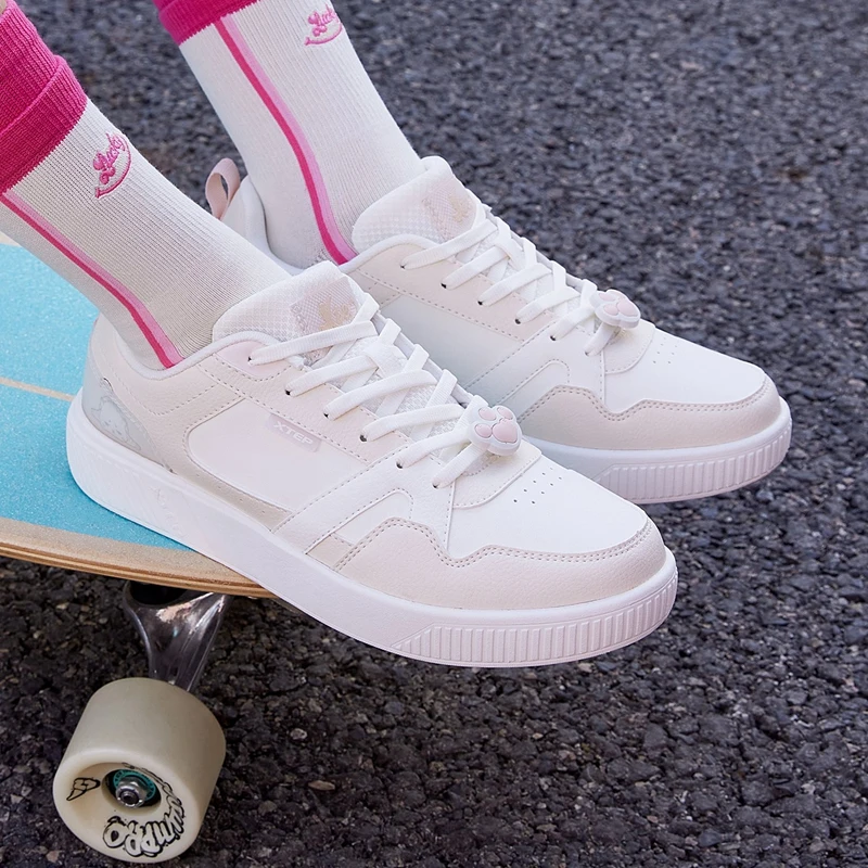 Xtep Skateboarding Shoes Women 2023 Wear-Resistant Retro Female Sneakers Leisure Comfortable Women\'s Sports Shoes 877218310017