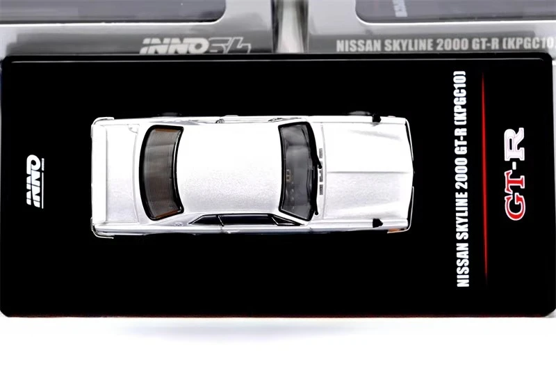 Modelli Inno Diecast in scala 1/64 Nissan Skyline GT-R KPGC10 in lega d'argento modello di auto giocattoli per ragazzi regalo