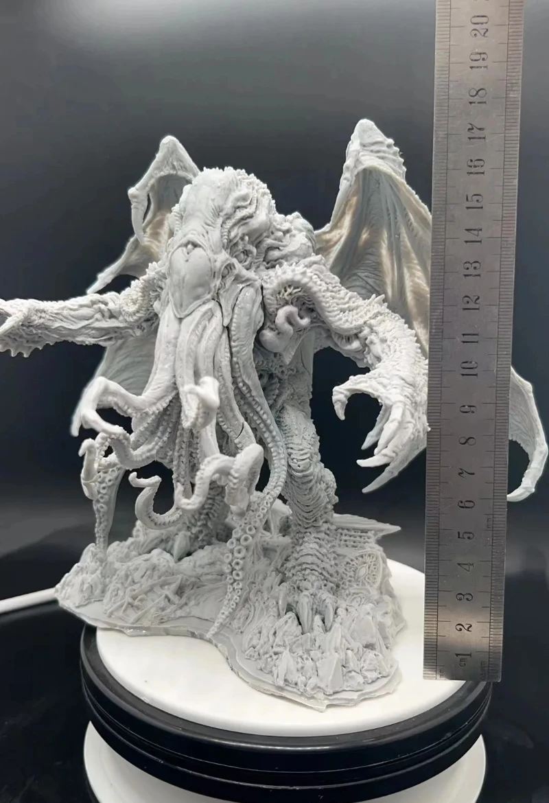 200mm Resin Die-cast Model Old Ruler Cthulhu Adult Hand White Model HAS4