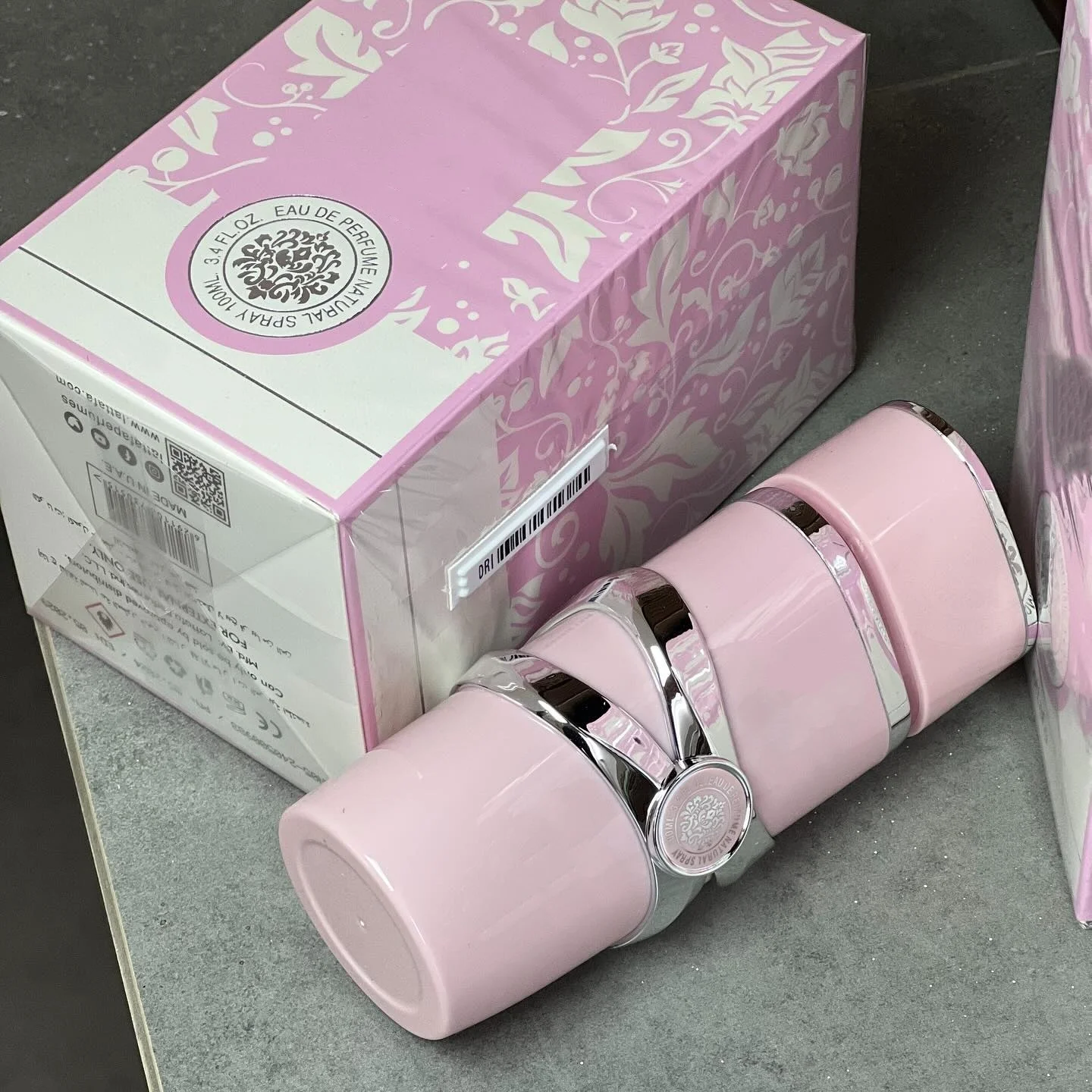 La Fayara Pink Eau de Parfum Spray pour femme, 3,40 oz / 100 ml, parfum floral longue durée, joliment coffret cadeau - parfait