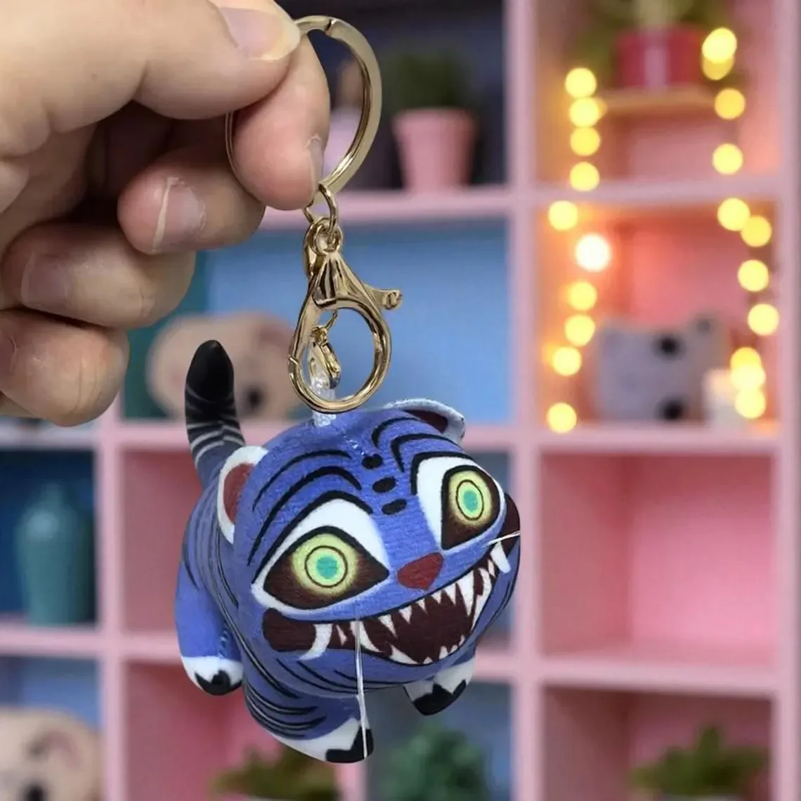 

Новый KPOP охотники на демонов, брелок с маленьким тигром, кулон, мультфильм, аниме Monster Hunt, брелок для ключей для девочек, сумка, подвесное украшение, подарок ребенку