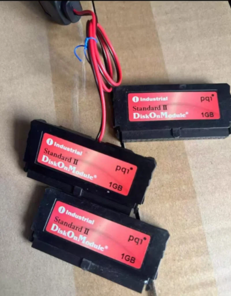 Original IDE 40Pin DOM SSD Disk on Module 1GB/512MB/128MB Industrial Flash Memory MLC with Switch for Hardware Applications