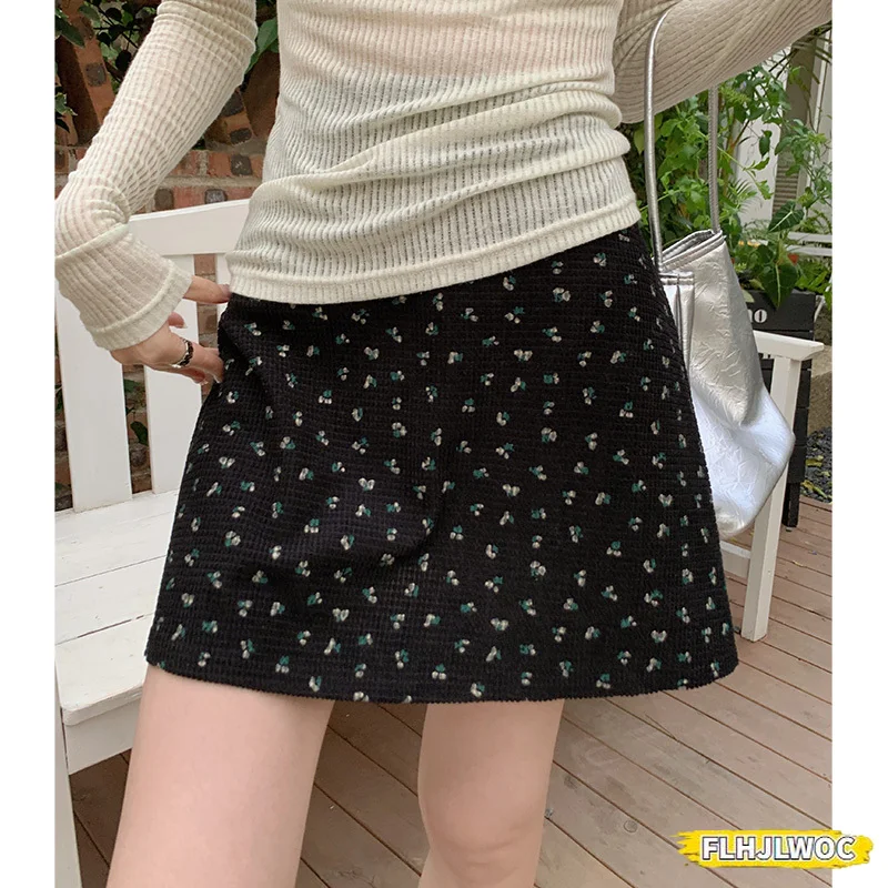 Little Black Mini Skirts Chic Korea Japan Girls 2024 Preppy Style Summer Flower Printing Cute Sweet Design High Waist Skirt