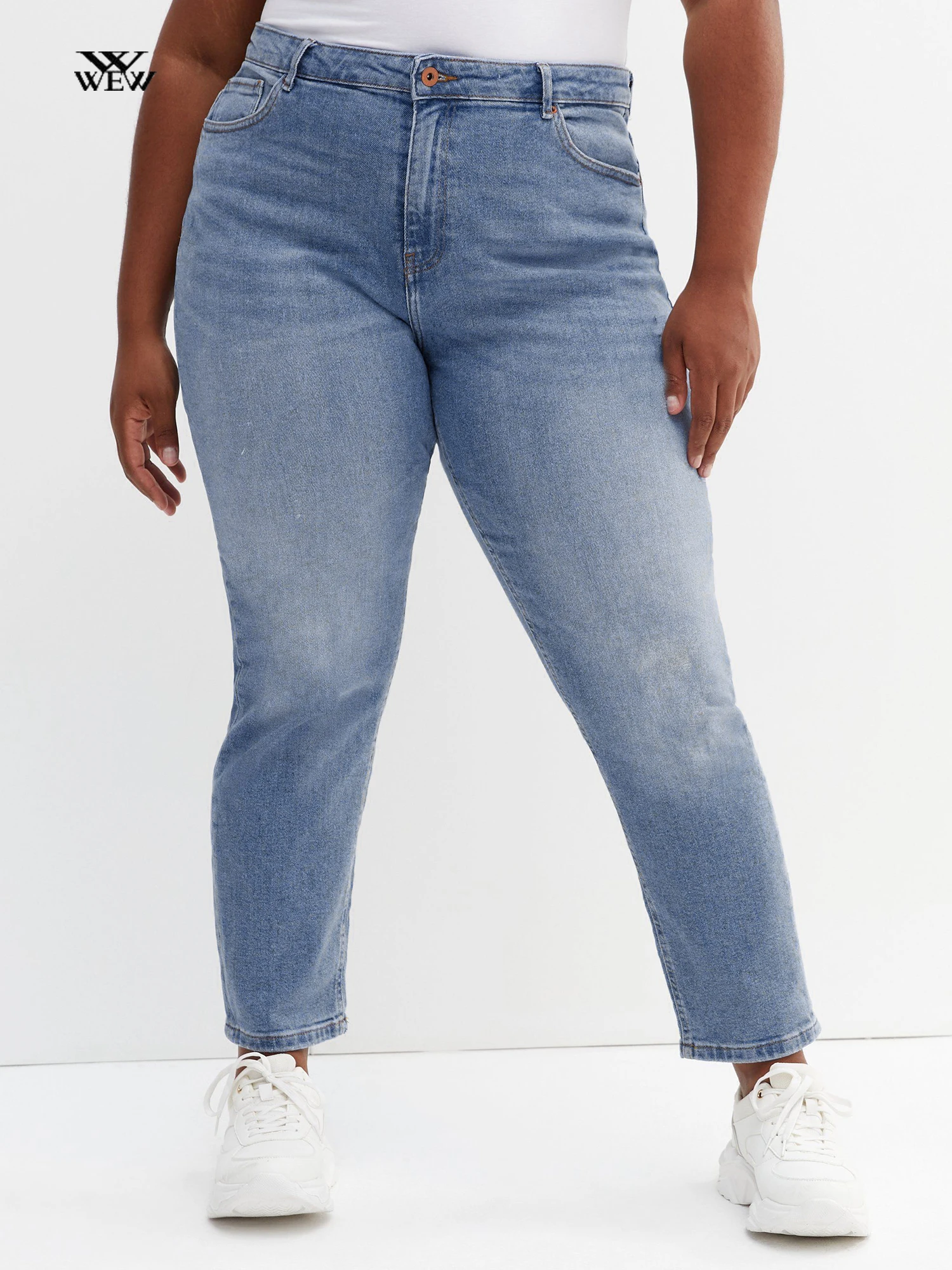 

2023 Spring Straight Plus Size Women Jeans High Waist Stretchy Full Length Straight Fitting Bule Loose Mom Denim Jeans 100kgs