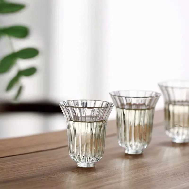 Japanese Style Mini Glass Tea Cup,Floral Petal Design Gongfu Tea Set,50ml Small Cups,Transparent Drinking Utensils