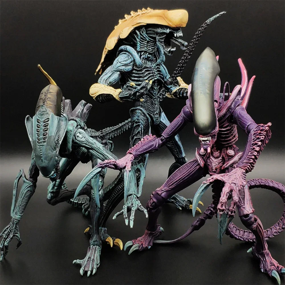 Neca Alien Queen Dog Alien Movable Xenomorph Action Figure Aliens Vs Predator Collect Model Movable Joints Decor Toys Boy Gift