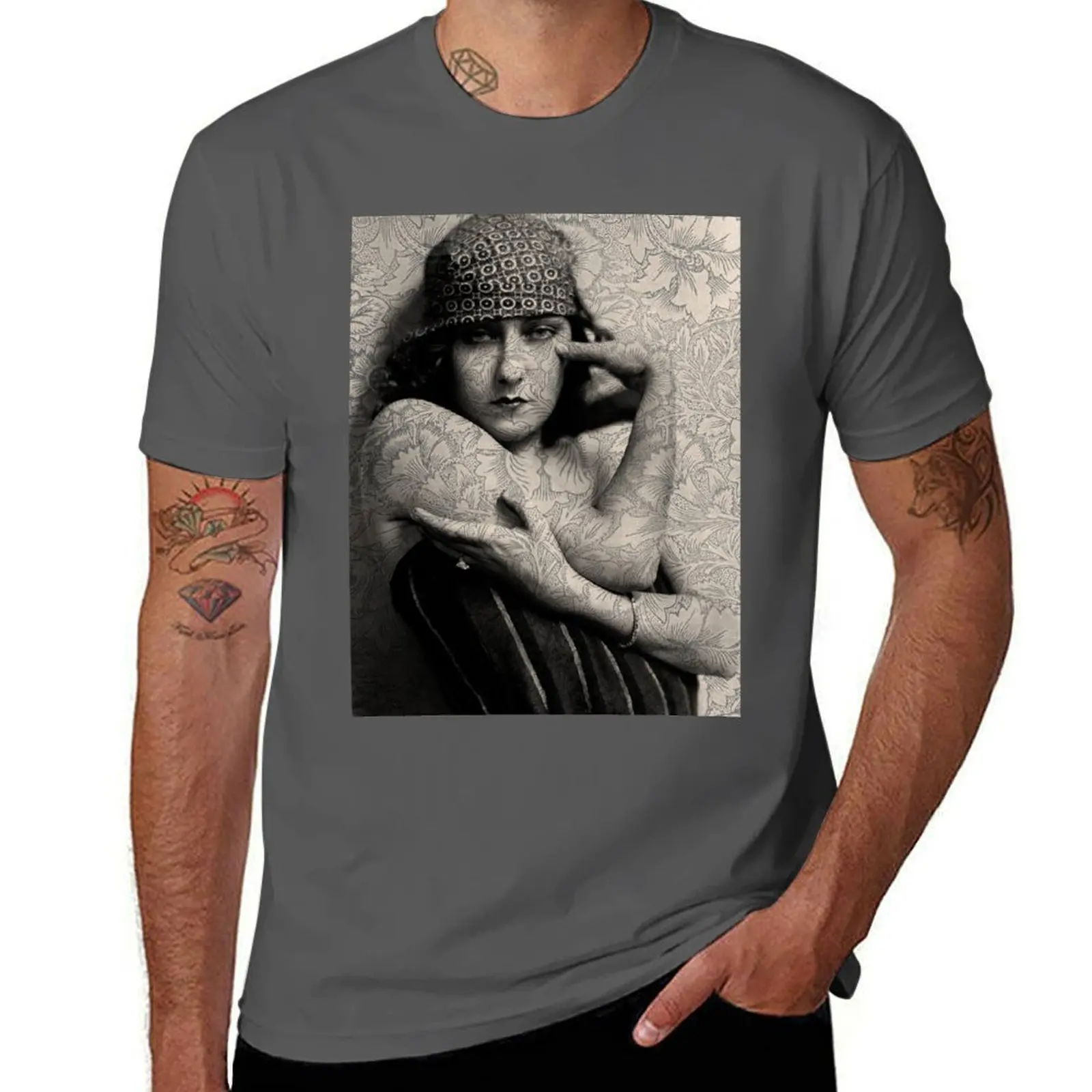 

The Gloria Swanson Tattoo T-Shirt Simple Trendy Casual T-Shirt