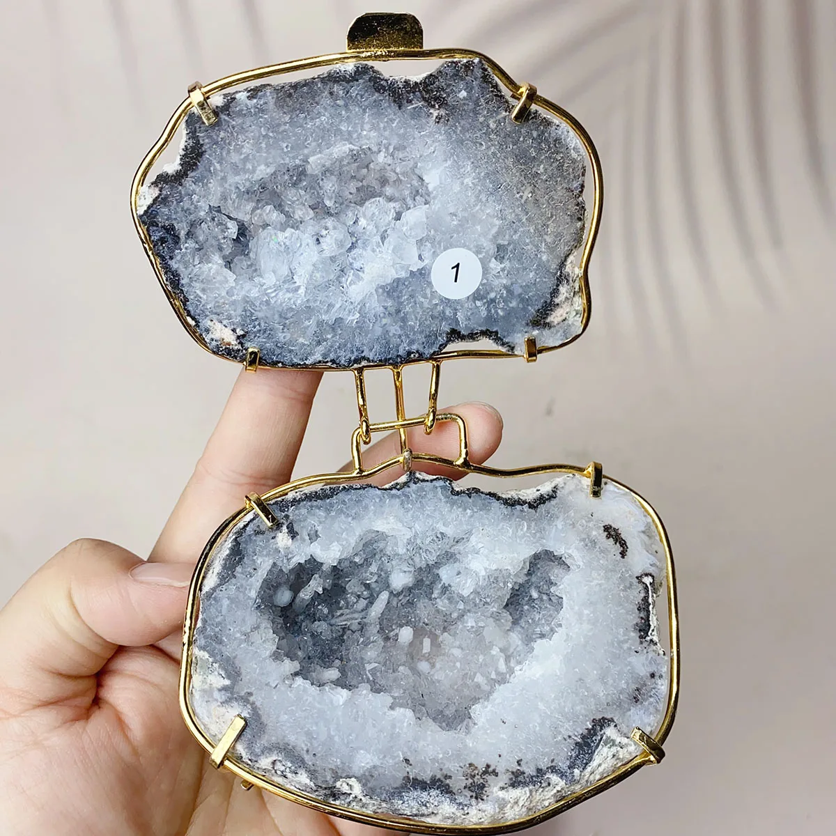 

Natural Druzy Agate Mineral Crystal Box, Reiki Exquisite Women's Jewelry, Crystal Storage Box, Decorative Gift