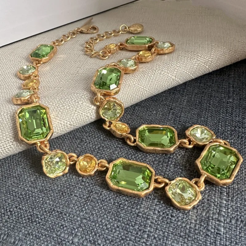 Fashion Party Jewelry Geometric Colorful Crystal Glass Pendant Necklace for Women Collarbone Chain