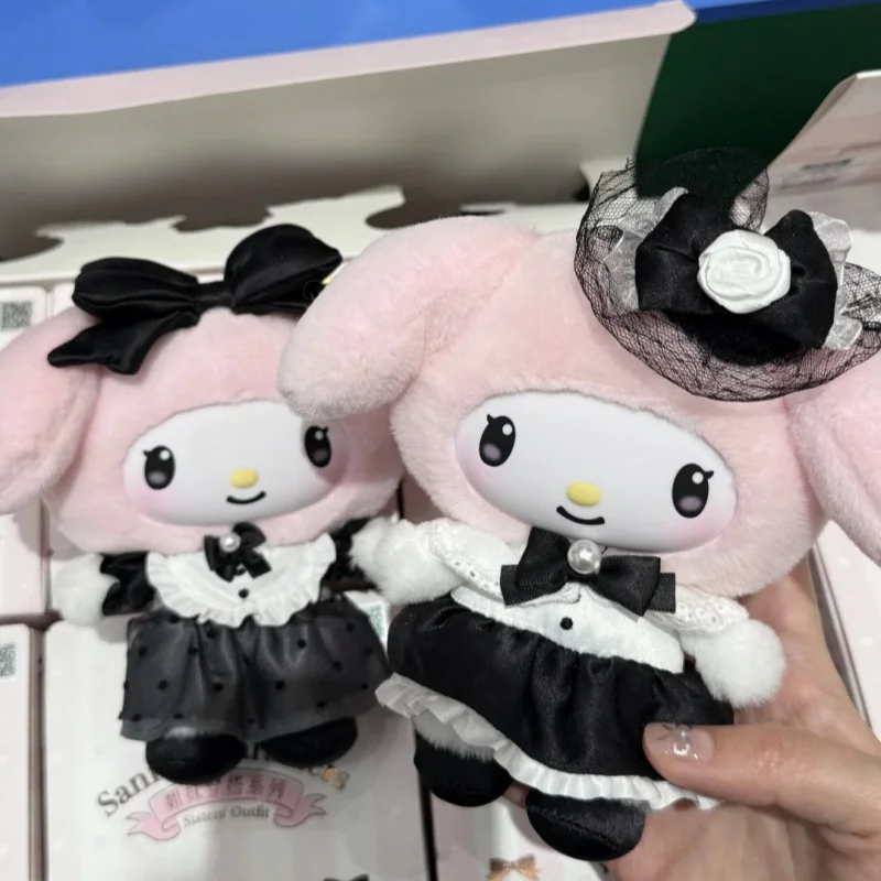 

Hot Sale Genuine Character Angel Garden Series Blind Box Kawaii Kuromi Melody Vinyl Pendant Dolls Decor Cute Toys Children Gifts