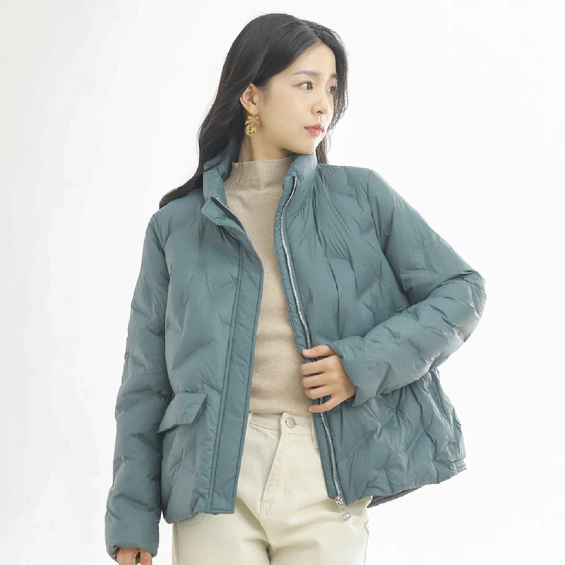 2022 New Down Jacket Women's Stand Collar Short Creative Wave Line Temperament Small Profile Autumn Light jacket