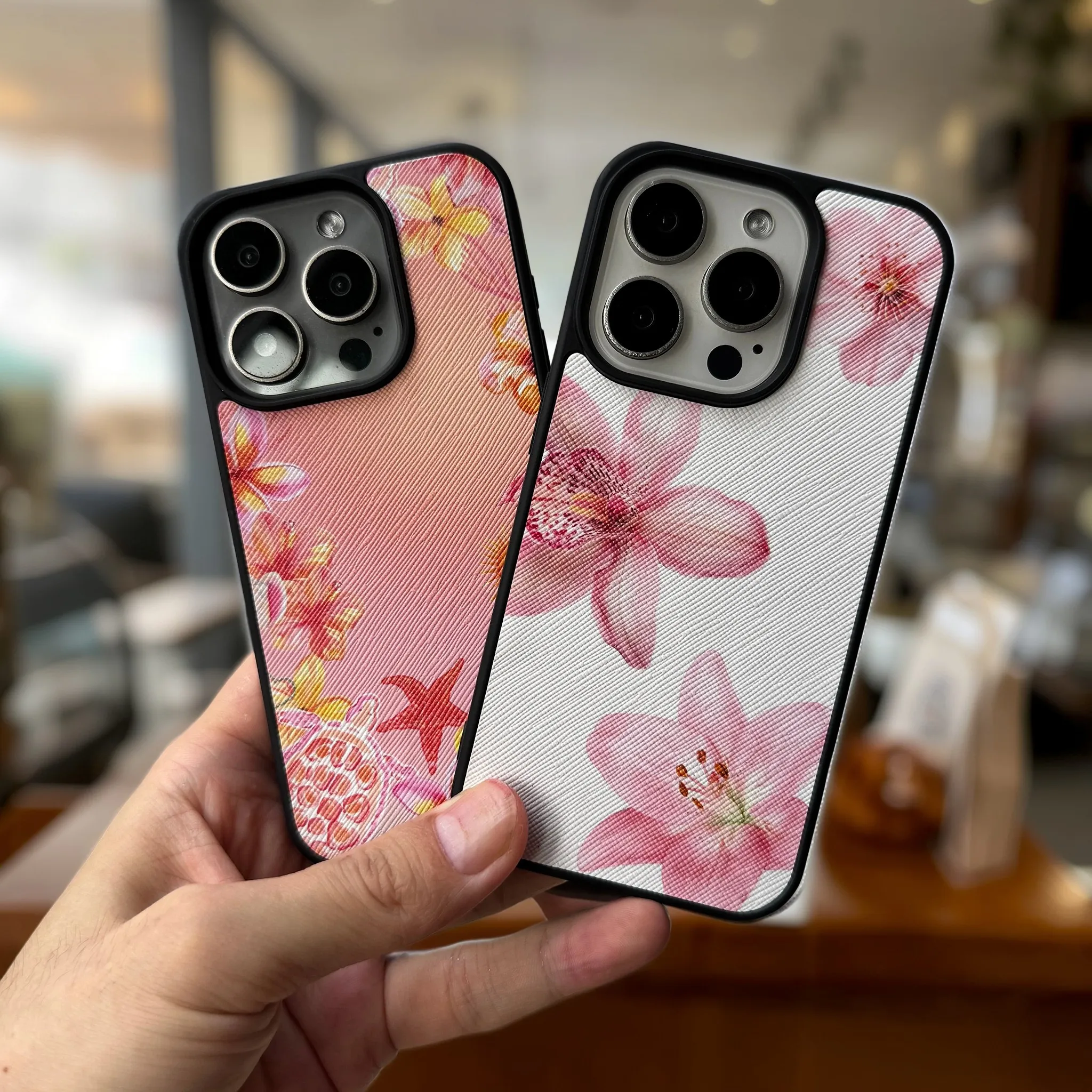 Schöne Blumen-Handyhülle für iPhone 16 15 14 Plus 13 12 11 Pro Max 16E Cover Luxus-Kreuz-Leder-Funda Narzissen-Hüllen Carcasa