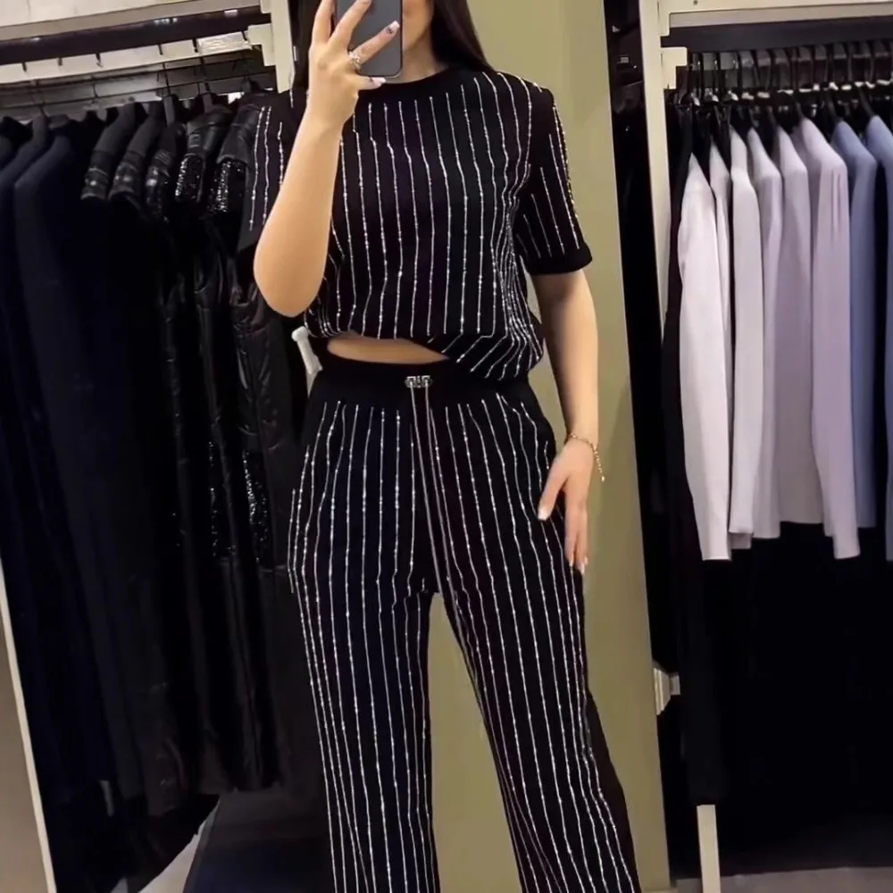 Women's Suit with Rhinestone Stripes, Short Sleeves, Round Neck Pants, Drawstring Waistband, Comfortable for Spring and Summer