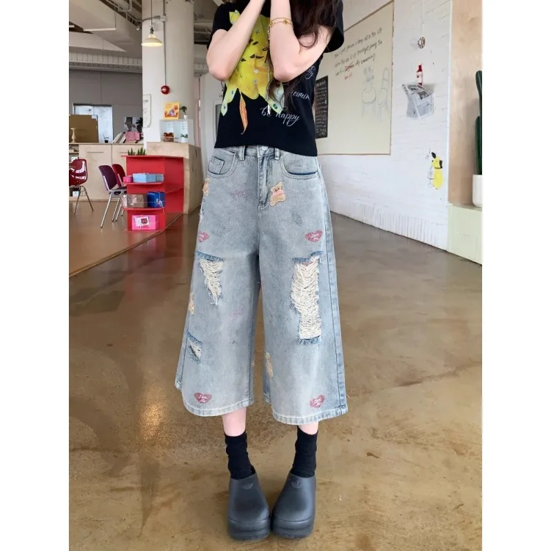 

Джинсовые брюки большого размера с высокой талией и медвежьими дырками, женские тонкие летние свободные широкие брюки с вышивкой, повседневные хлопковые эластичные джинсы