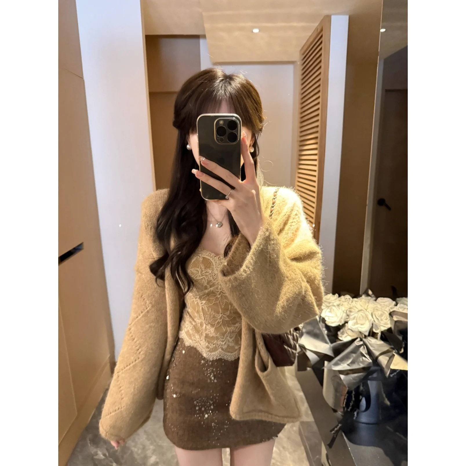 

Кардиган Anli Winter Aosphere с вязаным узором, мягкий, из смесовой ткани (полиэстер, вискоза, нейлон, шерсть), длинный рукав, круглый вырез, без застежки