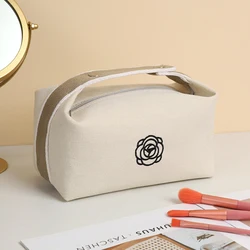 Travel Fashion Portable Storage Bag Embroidered Handheld Makeup Bag New High end Cosmetics Lipstick Key Storage Bag