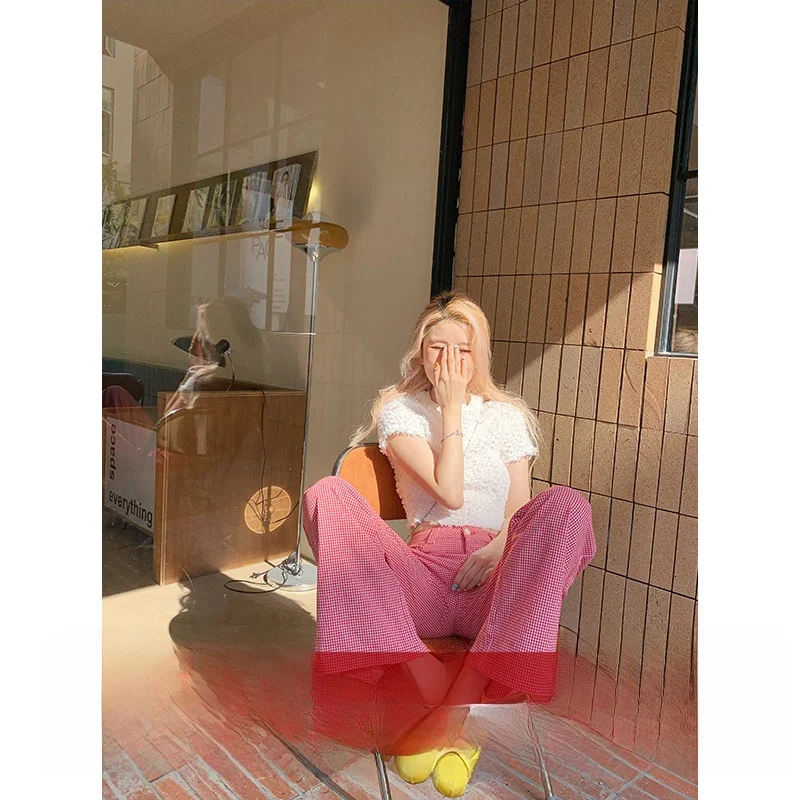 

White ort Sve T-irt Women's 2024 New Summer Design Unique ort Design Korean Sle round Ne Thin Material Straight Cut