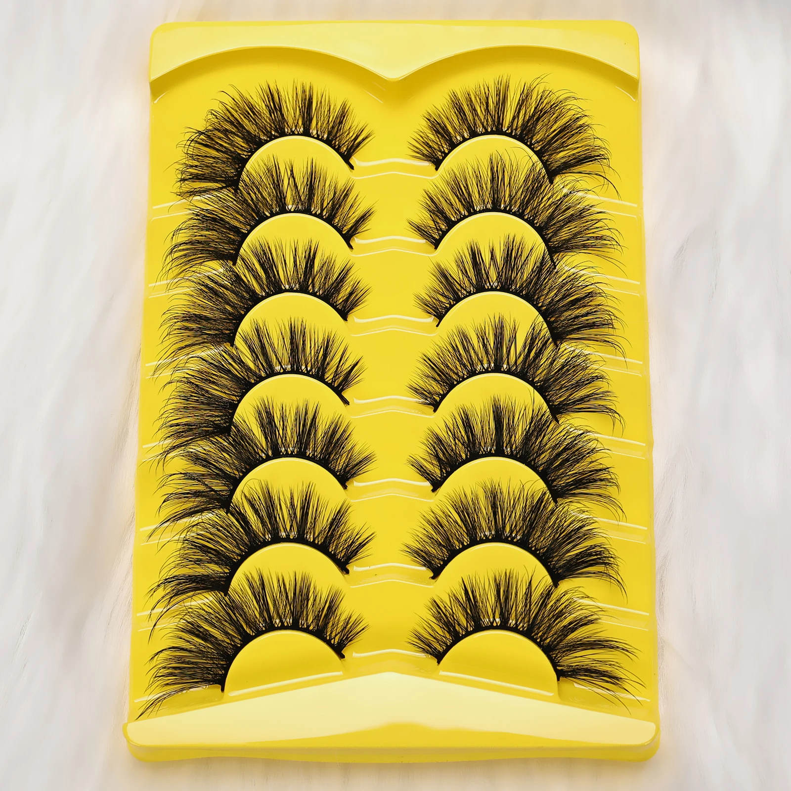 7 Pairs Cat Eye 3D False Eyelashes, Soft Natural Cross Lashes Reusable Lightweight Easy to Apply for Daily/Wedding/Party Eyelash