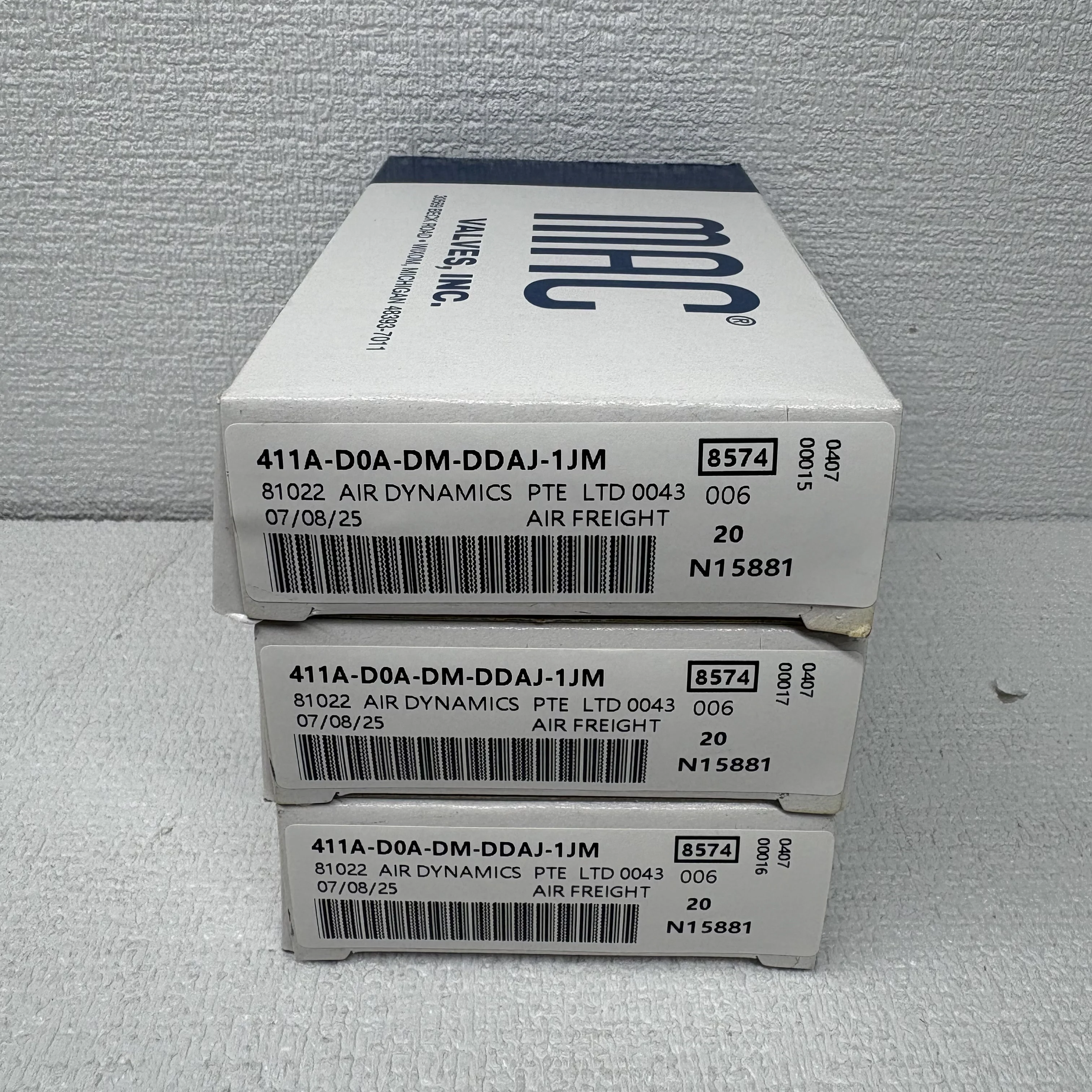 

411A-D0A-DM-DDAJ-1JM Электромагнитный клапан Новый оригинал