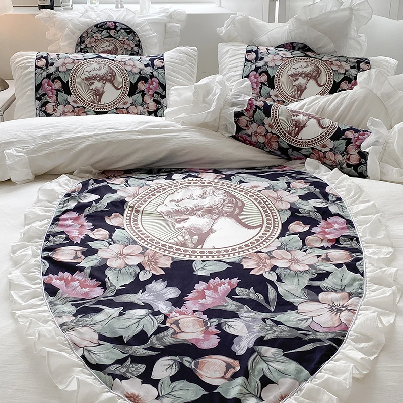 French Princess White Bedding Set Luxury 100% Cotton Flowers Portrait Print Lace Duvet Cover Bed Skirt Bedspread Pillowcases