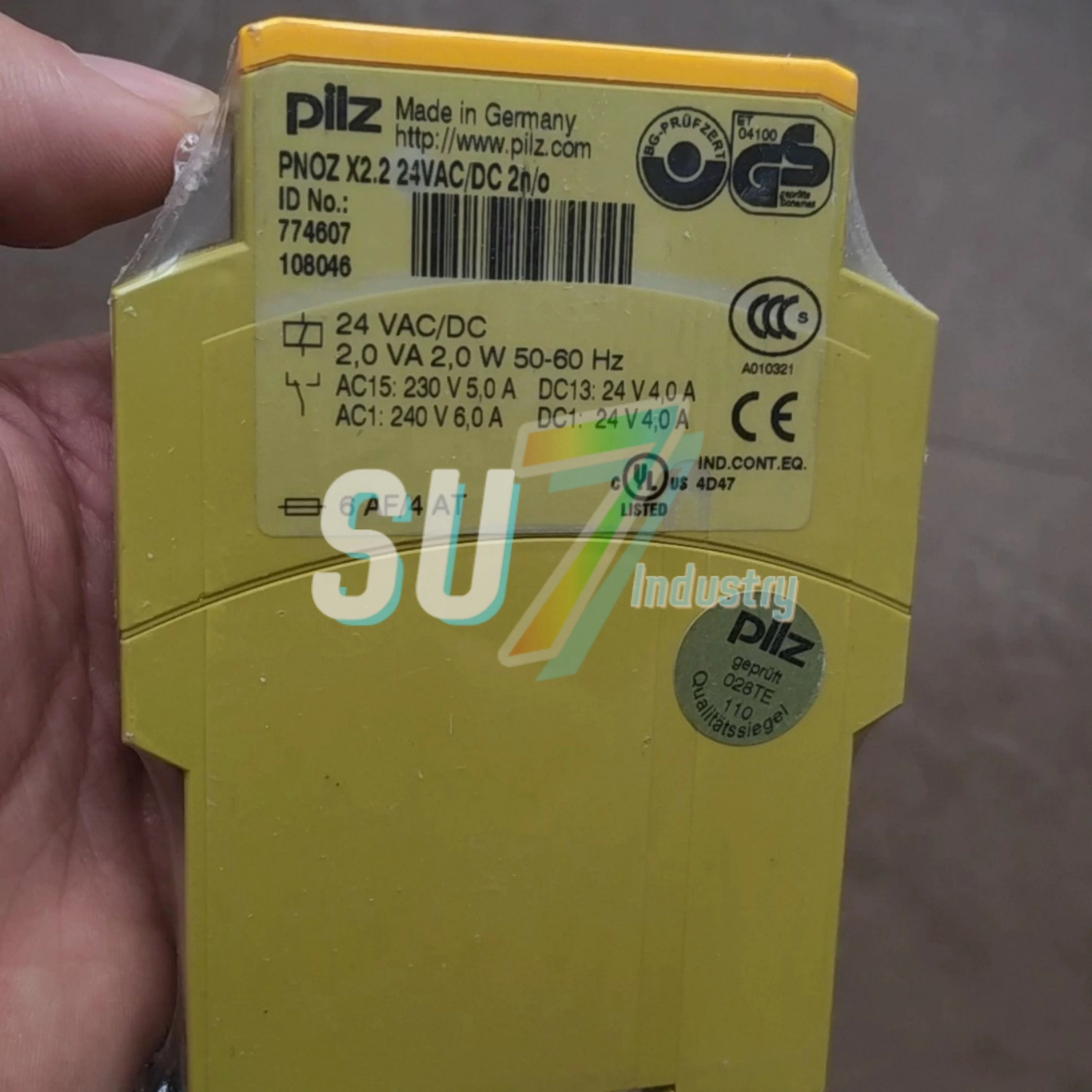 

New original 774607 PNOZ X2.2 774729 PNOZ X6 774730 PNOZ X4 774731 PNOZ X4 774738 PNOZ X4 safety relay