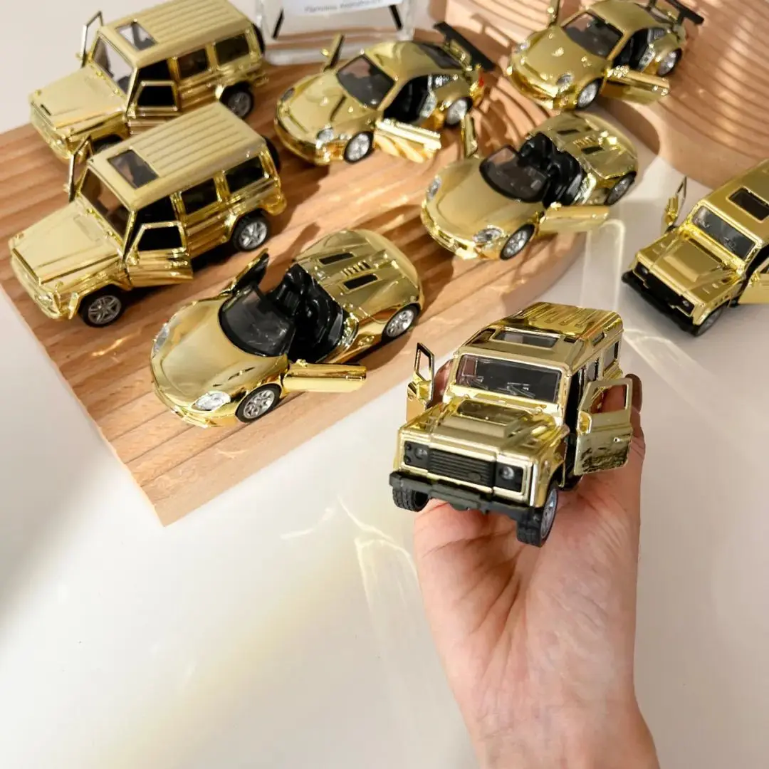 1: 36 golden alloy off-road SUV car models,simulated supercar toys,original packaging car toys and gifts,wholesale