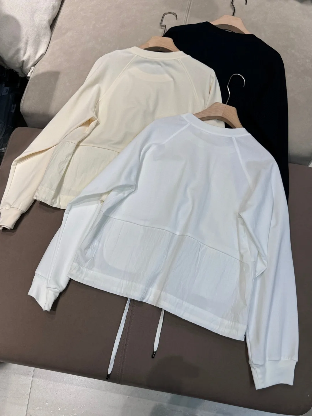 Spring women's round neck long sleeved casual sweatshirt