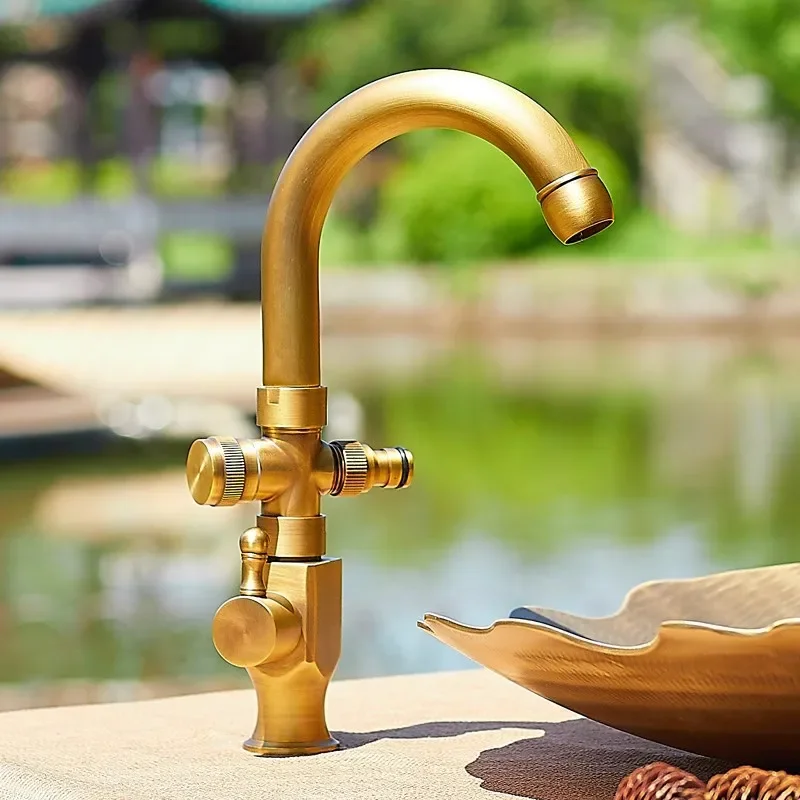 Antique copper hot and cold water Kitchen faucet European outdoor mop pool balcony faucet outdoor pool garden double out