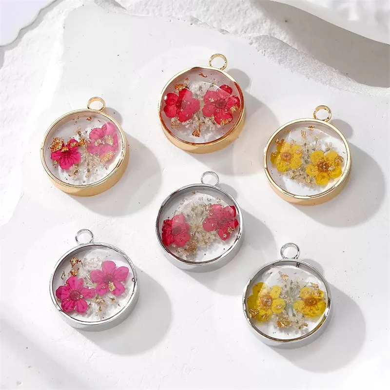 

Wholesale 24pcs/lot color Dried flowers core geometry rounds shape copper floating locket beads diy jewelry garment accessory