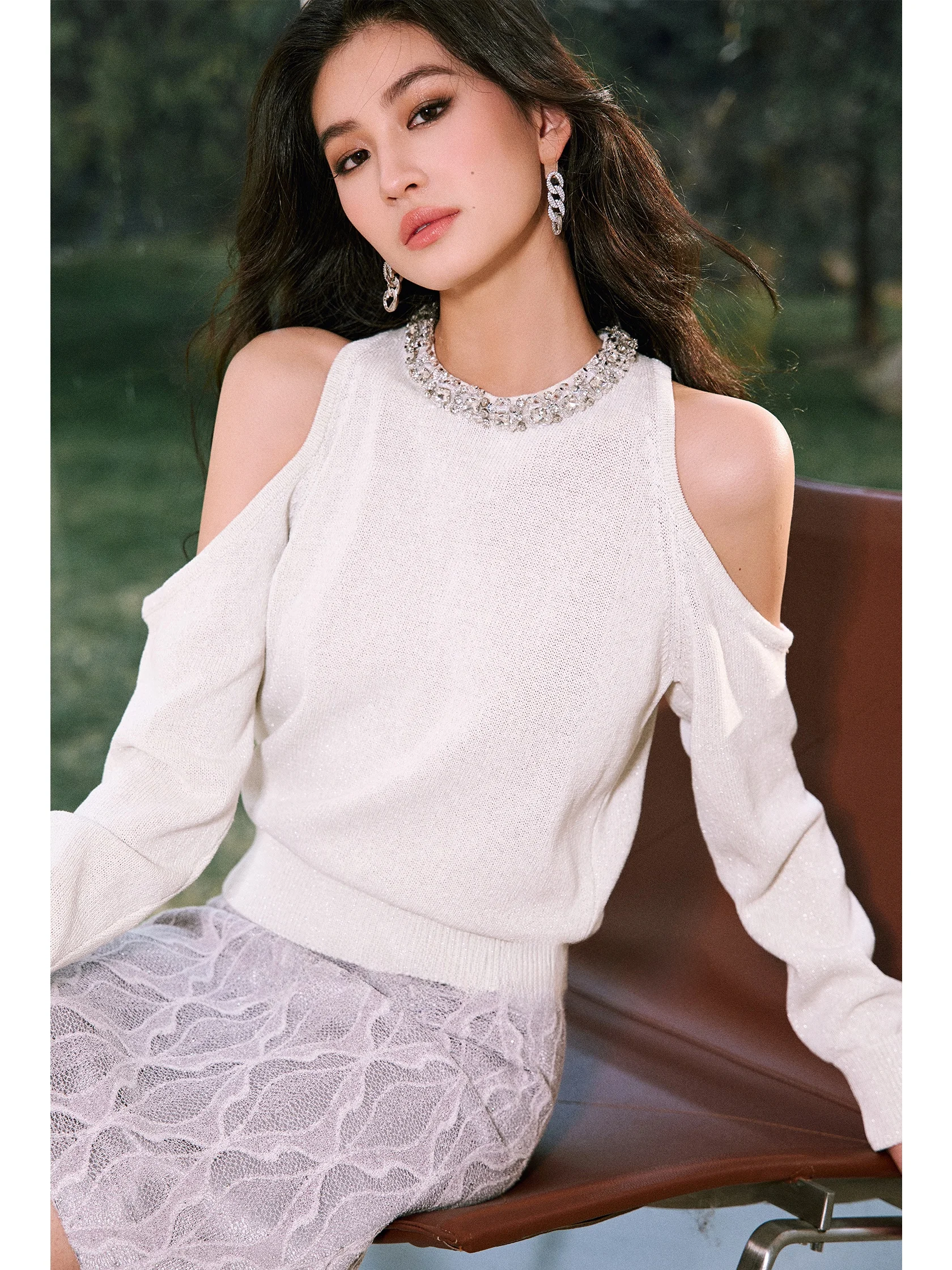 

WANGXO Silver Tead Cotton Knitted ort Top Crystal Button round Ne oulder Bared Ele ort Women's Knitted Sweater