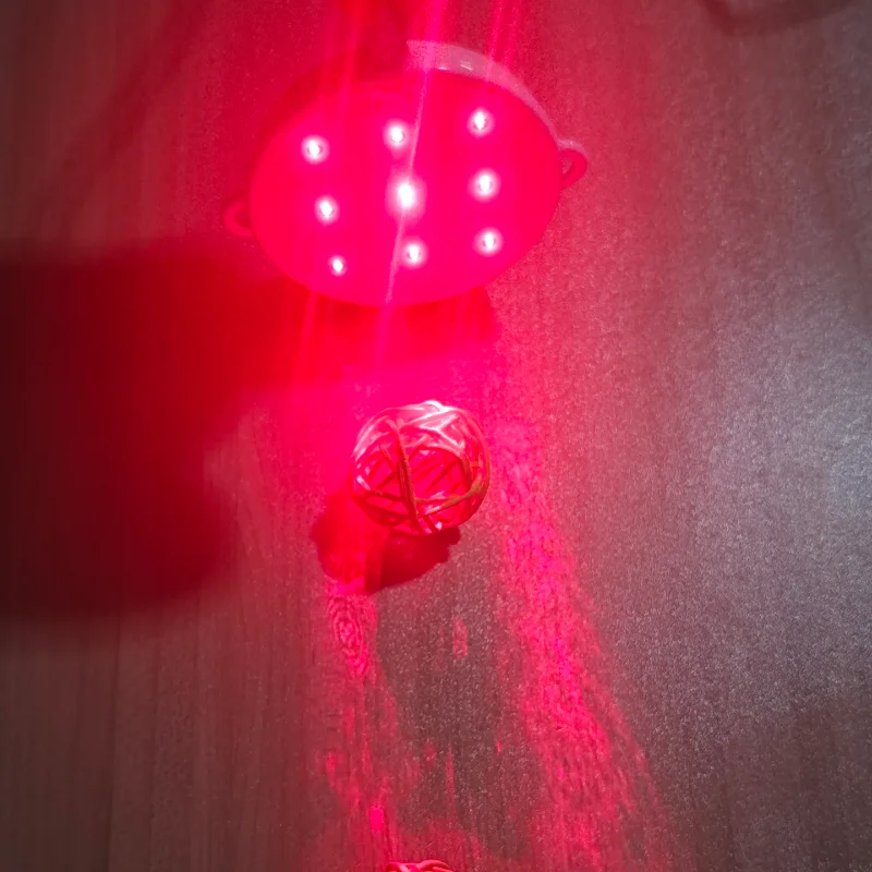 

Portable 650nm Red Light Therapy Device - Mini Handheld Photon Therapy for Skin & Muscle Care