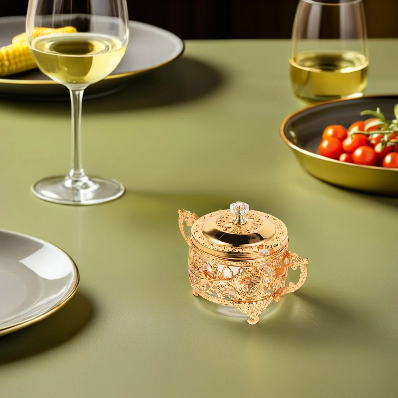 

1Set European Style Vintage Condiment Jar with Lid Mini Spoon Metal Spice Container Salt Keeper Seasoning Pot for Kitchen Table