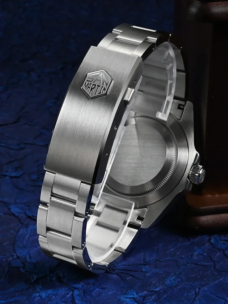 San Martin New 40mm Turbine Dial Pilot Watch NH35 Fashion Sports Automatic Mechanical Watches Sapphire Luminous 10Bar SN0132