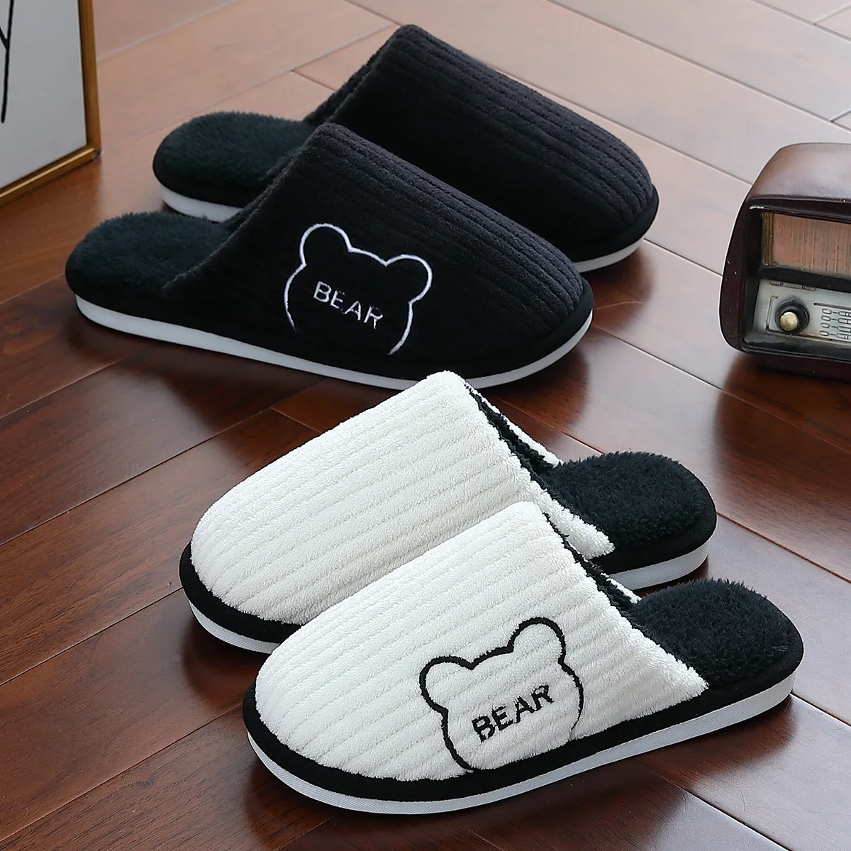 

New Fashion Men Home Slippers Women Indoor Warm Shoes Casual Plush Slides Concise Couples Soft Bedroom Non-Slip Floor Flats