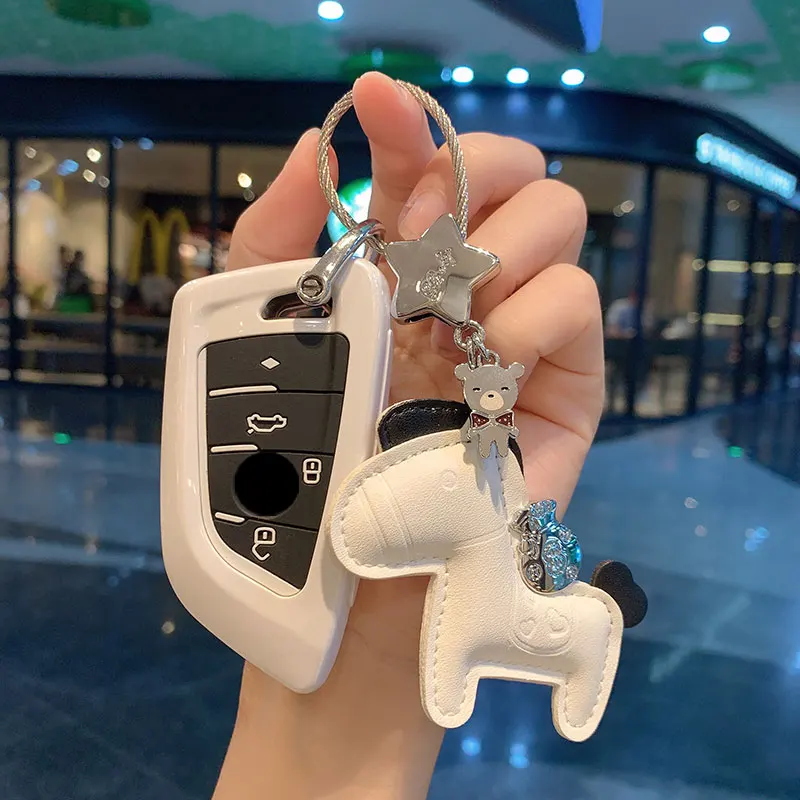 

Suitable for BMW New 4 Series Key Protection Cover 22 New 2 Series 425i 430i 225i 240i/i4 Key Box High end Buckle