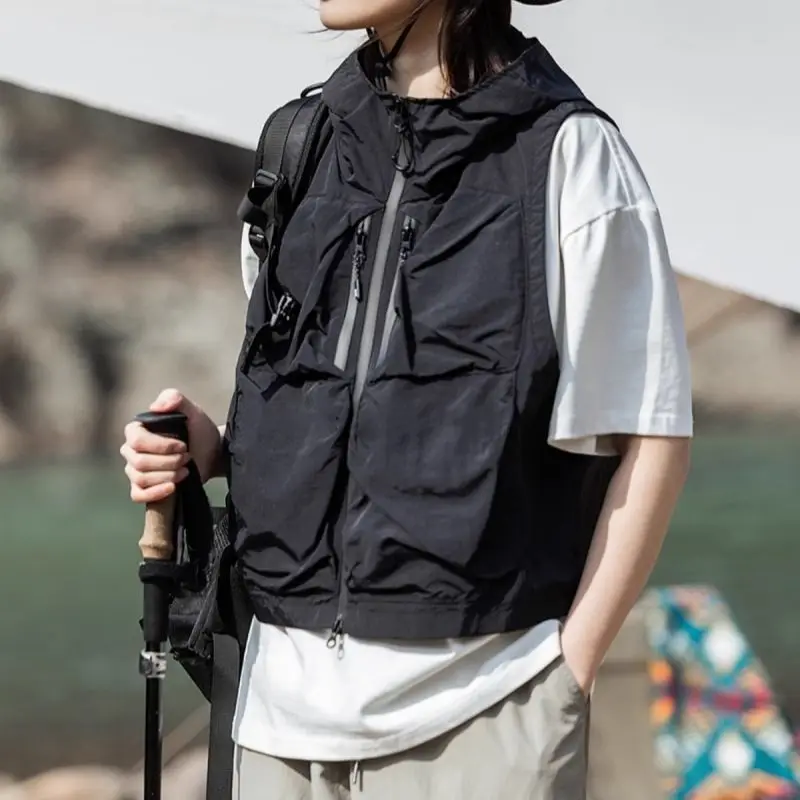 American Style Outdoor Hooded Vest for Men Women, Functional 3D Pockets Neutral Casual Cool Sleeveless Jacket