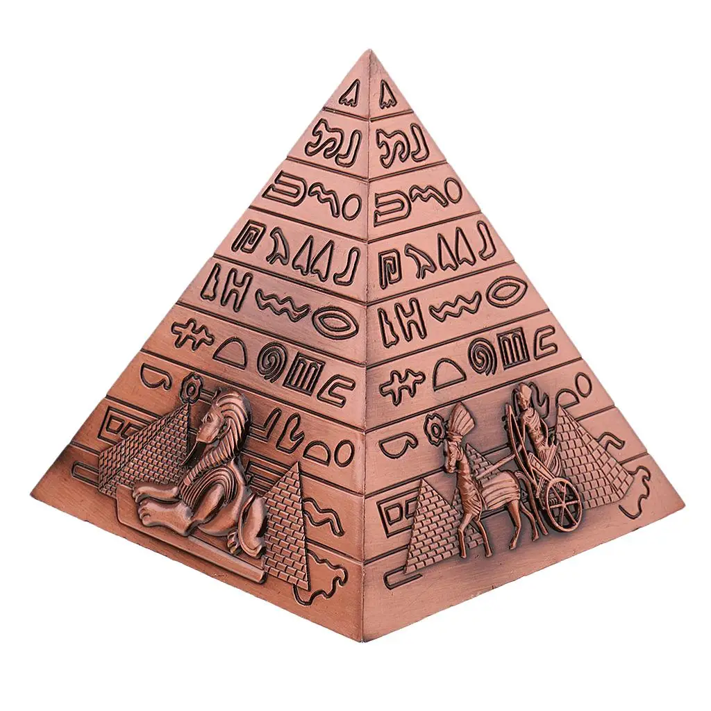 Modello di statuetta di piramidi con punto di riferimento in metallo vintage, modello di architettura, souvenir in rame