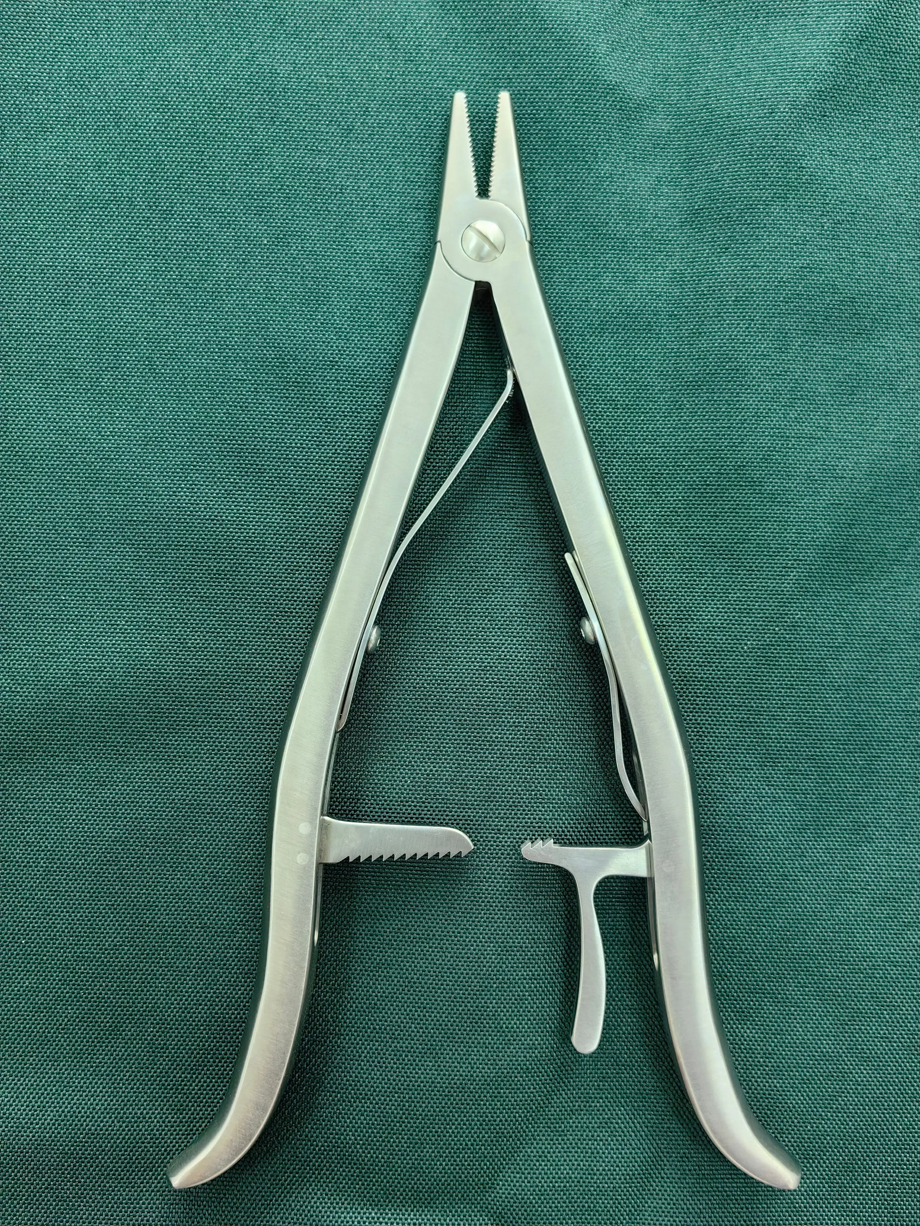 kanghong-orthopedic-minimally-invasive-surgical-instruments-upper-and-lower-limb-screw-removal-forceps-kirschner-wire-removal-fo