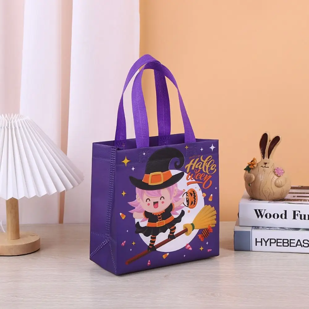 Non-Woven Halloween Handbag, Ghost Trick or Treat Bag, Saco de presente de grande capacidade, Castelo Impresso Pumpkin Bag, Fontes do partido