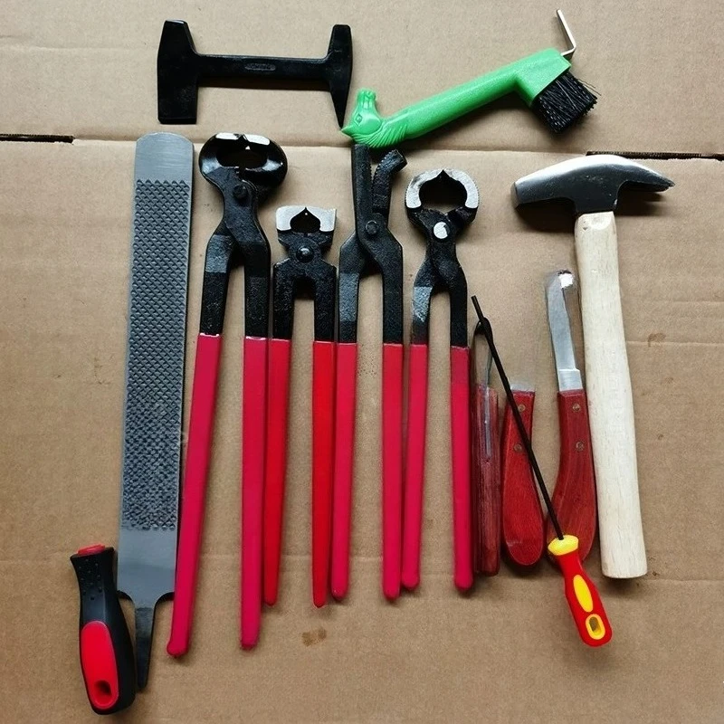 Hoof Trimming Kit Hoof Clippers Horseshoe Pliers File Knife Ring Set for Horse Farrier Farriery Tools 1pcs