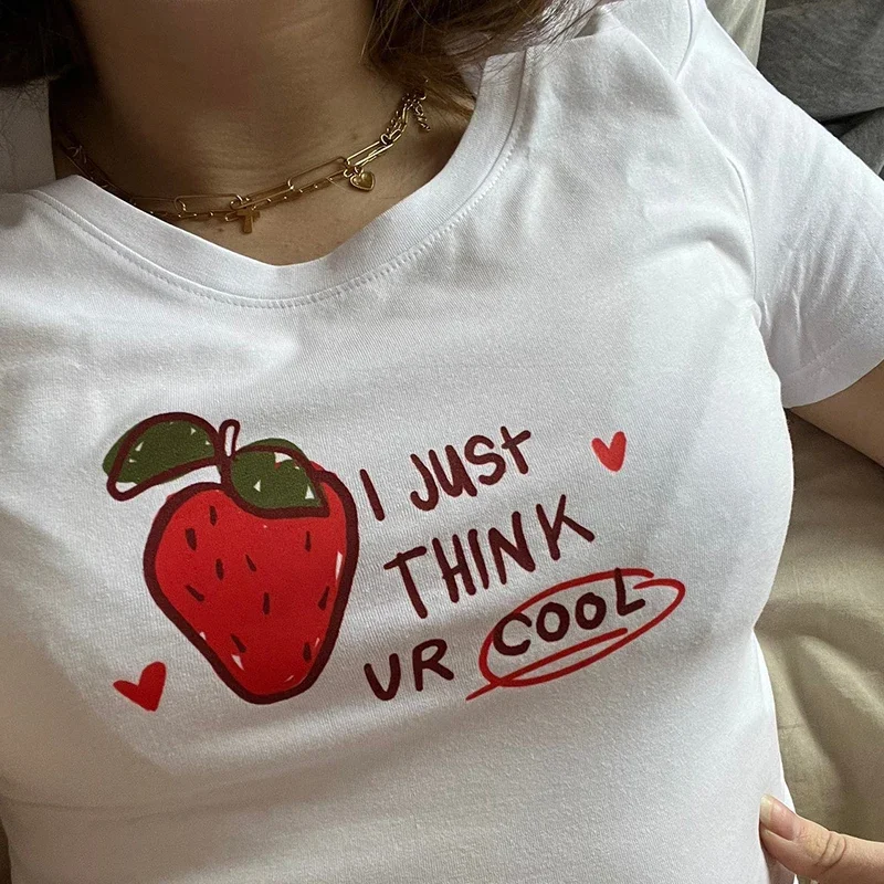 

I Just Think VR Cool Strawberry Vintage Women Cropped Tops Harajuku Short Sleeve T Shirt Y2k Fashion 90s Grunge T Shirt Femme