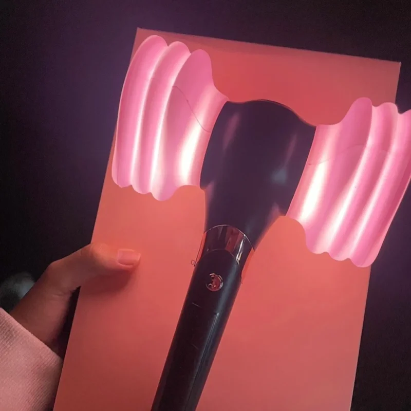 متوفر K-POP فتاة Led مصباح عصا الهتاف ضوء الوردي الحفل مصباح الهيب هوب عصا الضوء عصا الفلورسنت لمحبي لعبة وردية لامعة