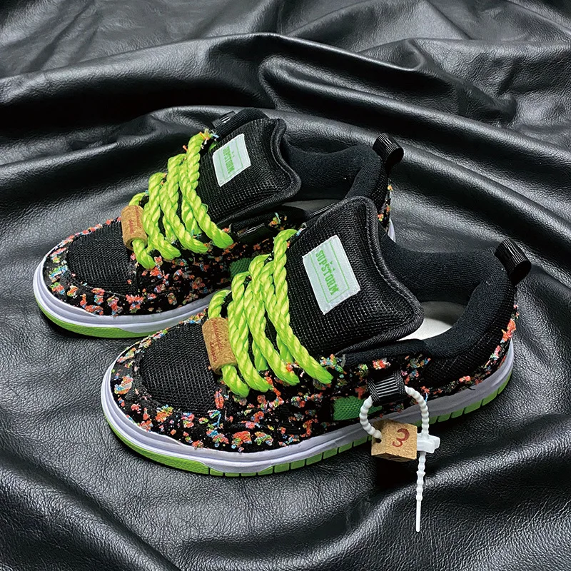 Large Size Board Shoes Black Green Low Top Thick Tongue Bread Shoes Men Women Couple Sports Trend Versatile Leisure Sneakers
