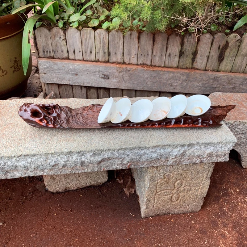 

Small-leaf red sandalwood natural leather yarn clever carving ornament fruit plate cool cup holder