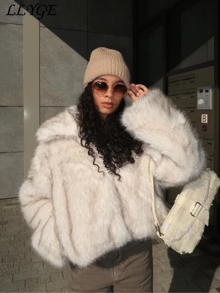 Fashion Fluffy Faux Fur Short Coat Women Loose Lapel Long Sleeve Female Furry Jacket 2024 Autumn Winter Lady Luxury Streetwear