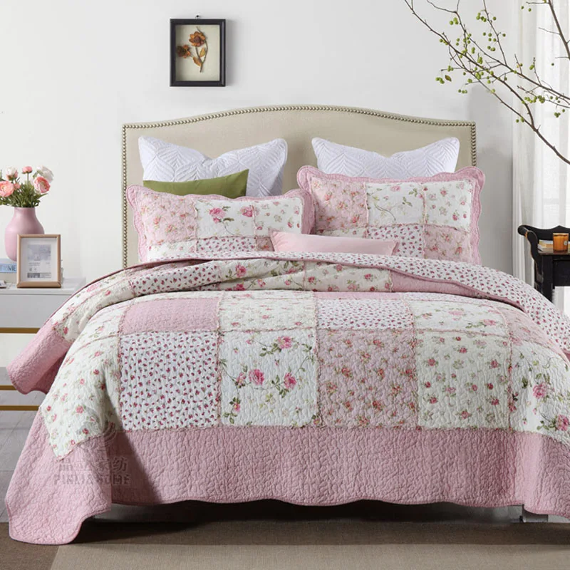 CHAUSUB Pink Cotton Quilt Set Patchwork 3pcs Floral Bedspread on the Bed Queen Size Quilted Blanket for Bed Coverlet Sets