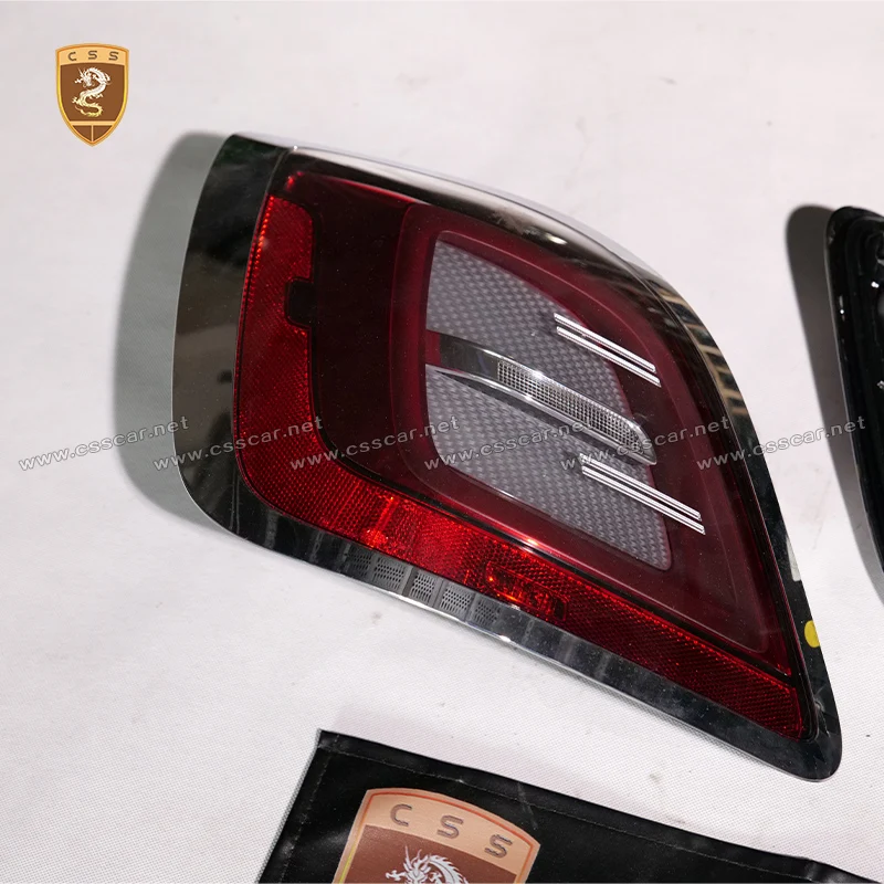 1 زوج LED سيارة الضوء الخلفي ل رولز رويس شبح 4th LH-63217486193 RH-63217486194 الأصلي المستخدمة استبدال بدوره إشارة مصباح جيد الإضاءة