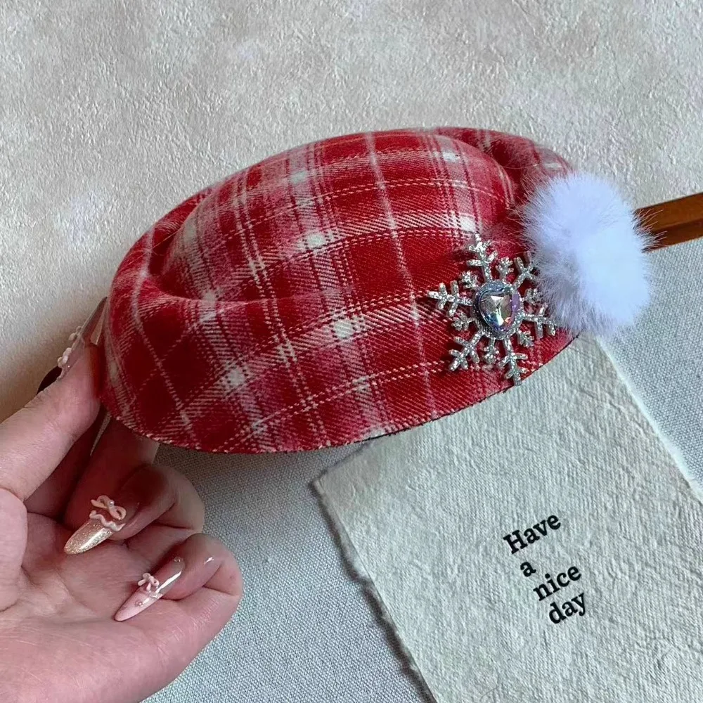 Fashion Snowflake Pompom Lady's Beret Plaid French Style Snowflake Hat Red Lightweight Pearl Chain Beret Photo Cute Accessories