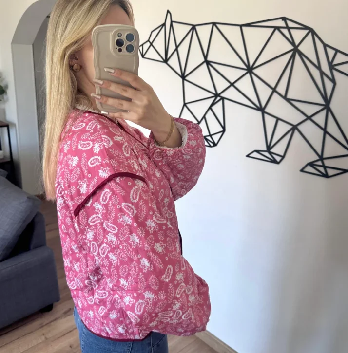 Women Pink Print Quilted Jacket V Neck Contrast Trim Single Button Loose Drop Lightweight Padded Autumn 2026 Winter Outerwear